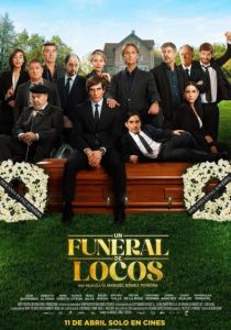 UN FUNERAL DE LOCOS